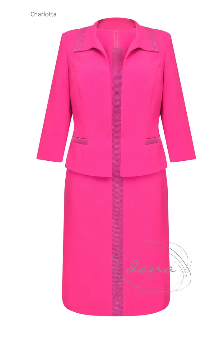 بدلة بنطلون بلون أمارانث من DANA Collection